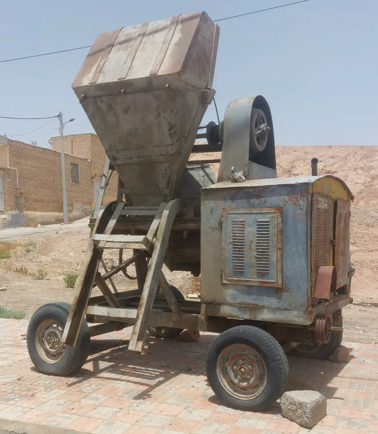 خلاطه دیزلی|مصالح و تجهیزات ساختمان|خور (اصفهان), |دیوار