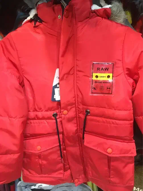 حراج فوق‌العاده کاپشن|کفش و لباس بچه|یزد, |دیوار