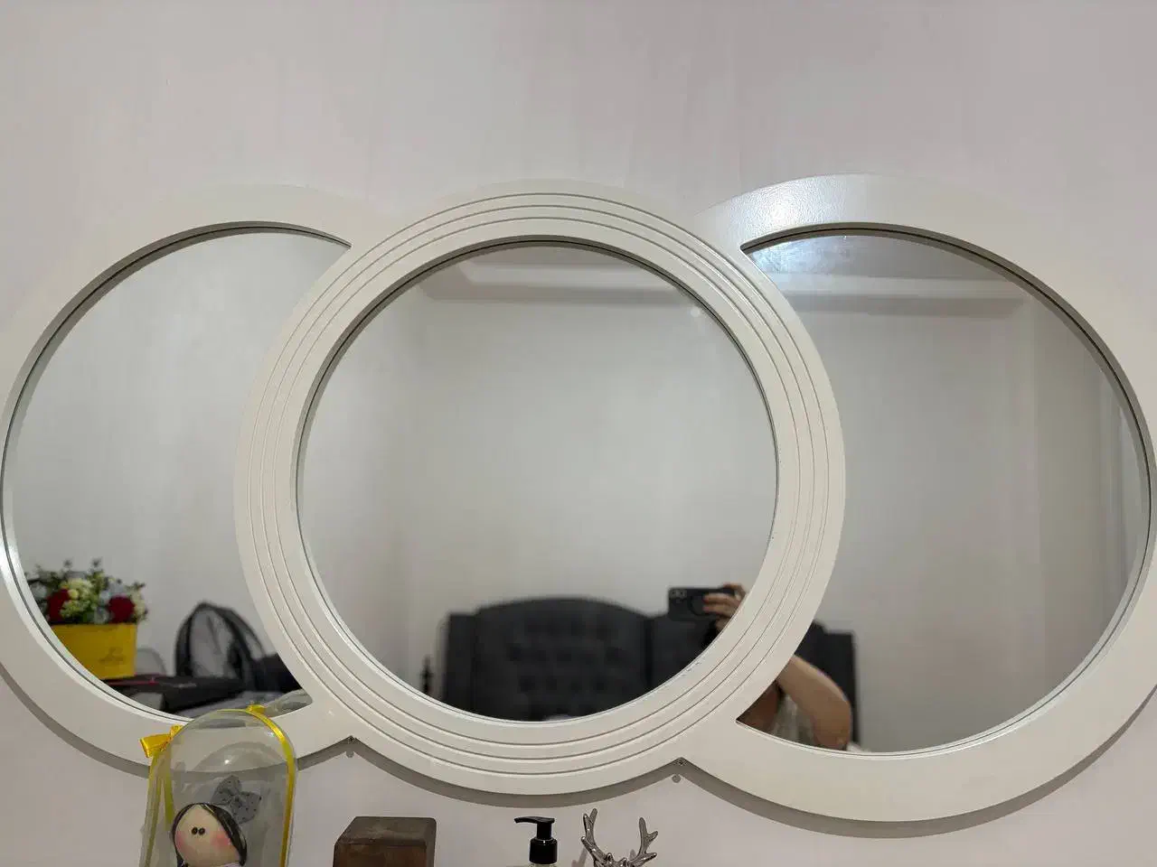 آینه کنسول کاملا چوبی و طراحی شده|بوفه، ویترین، کنسول|رشت, شهرک صبا|دیوار