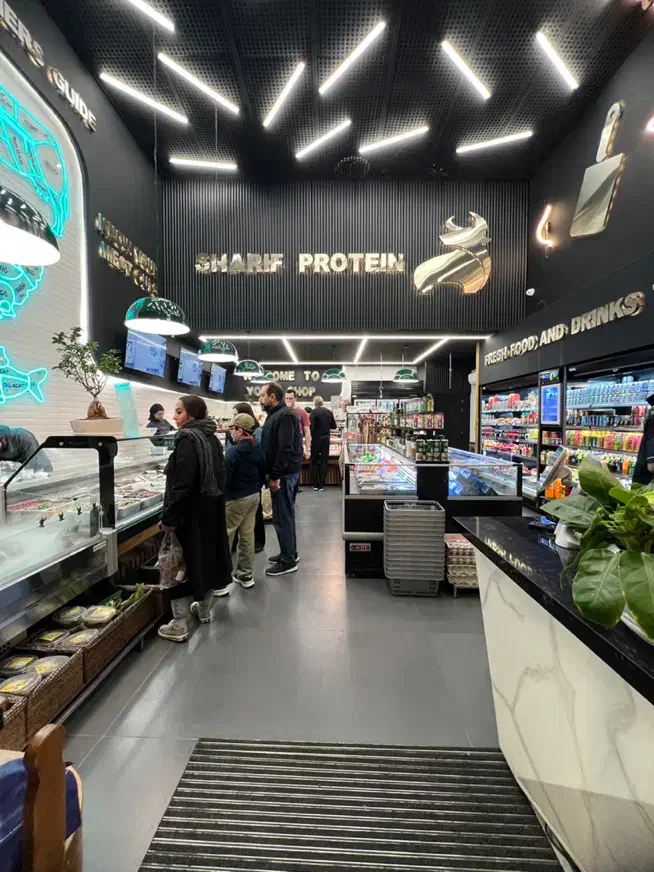 کارگر ساده|استخدام خدمات فروشگاه و رستوران|تهران, حکمت|دیوار