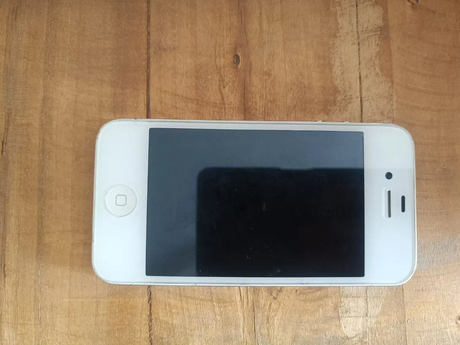 گوشی آیفون ۴|موبایل|قم, هنرستان|دیوار