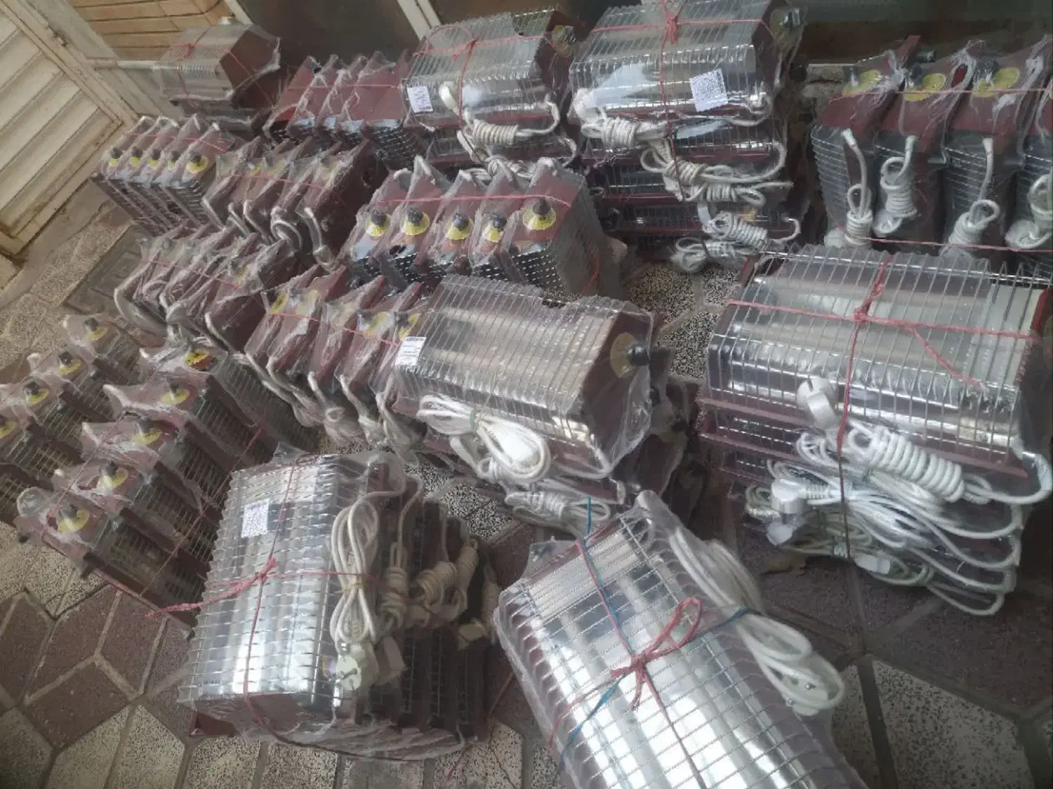 کرسی وبخاری برقی|بخاری، هیتر، شومینه|مشهد, مقدم|دیوار