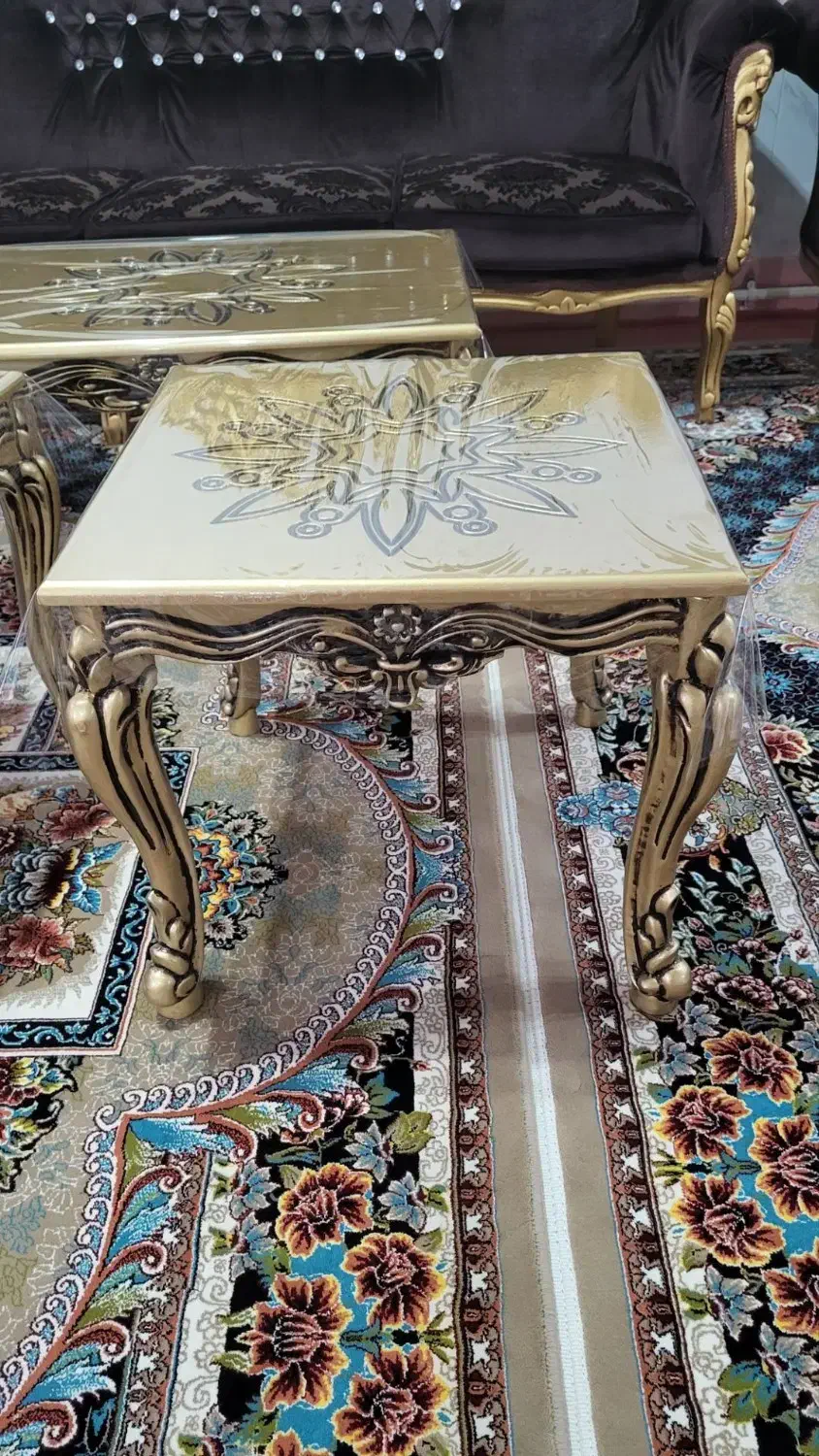 مبل سلطنتی 9نفره با،3تامیزوروکش دوخته شده|مبلمان خانگی و میز عسلی|میاندوآب, |دیوار