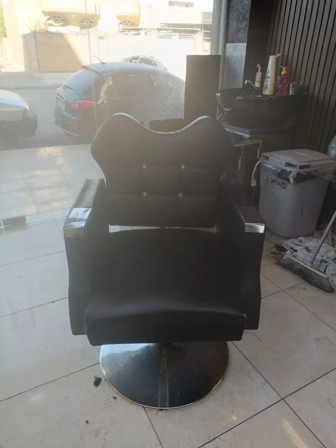 صندلی آرایشگاه|آرایشگاه و سالن‌های زیبایی|بندرعباس, |دیوار