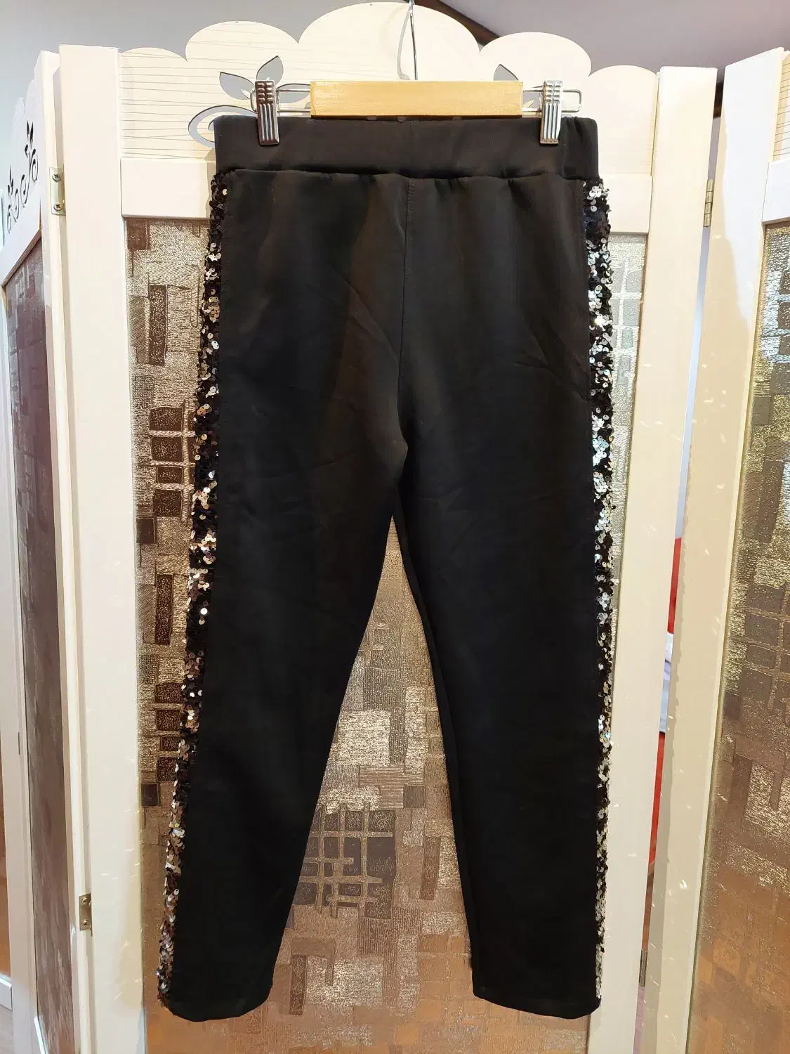 لباسهای زنانه|لباس|رشت, گلسار|دیوار