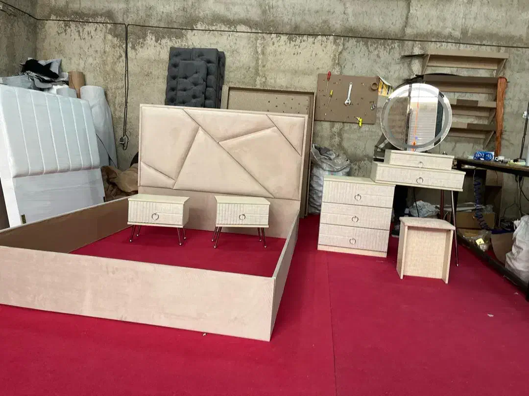 سرویس خواب|تخت و سرویس خواب|لار, |دیوار