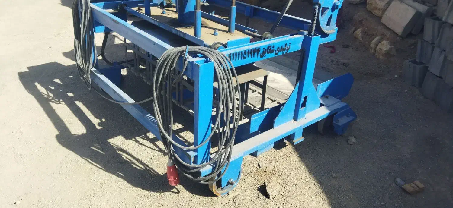 دستگاه بلوک زنی|ماشینآلات صنعتی|تهران, شکوفه (عبدل آباد)|دیوار