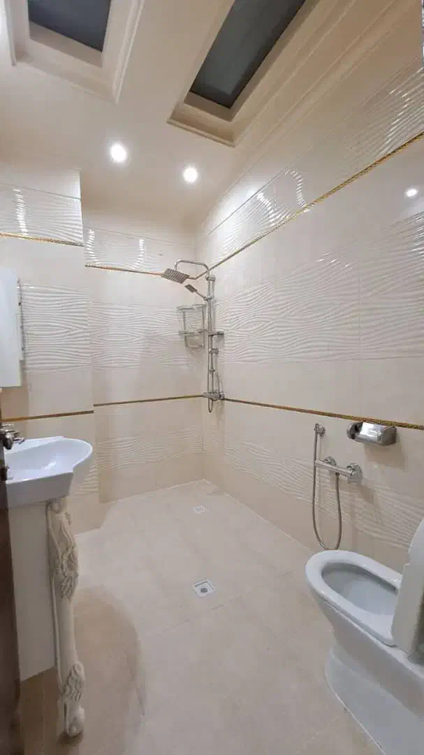 ۱۳۵ متر دیباجی شمالی / خوش نقشه|اجارهٔ آپارتمان|تهران, فرمانیه|دیوار