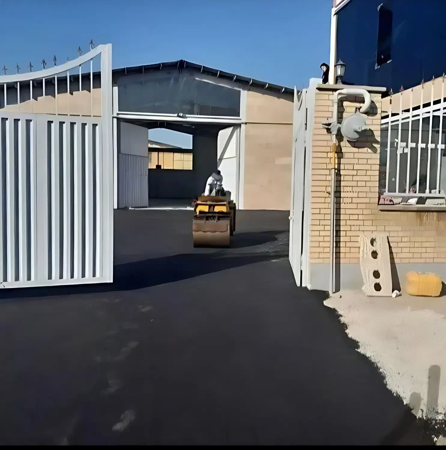 نصب و اجرای ایزوگام. قیرگونی. آسفالت|خدمات پیشه و مهارت|فردیس, شهرک وحدت|دیوار