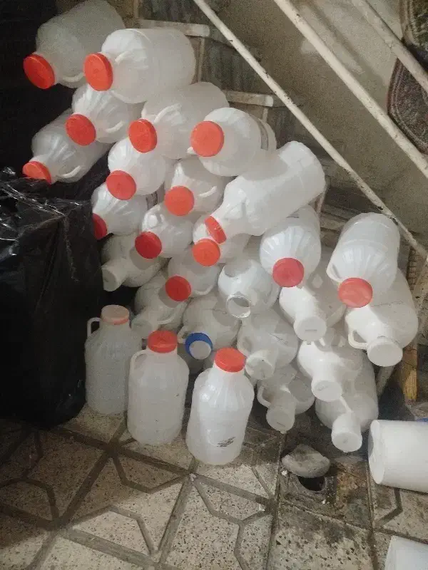 دبه خیارشور.ودبه سرکه.ودبه20و10لیتری|ظروف نگهدارنده، پلاستیکی، یک‌بارمصرف|مشهد, بهمن|دیوار