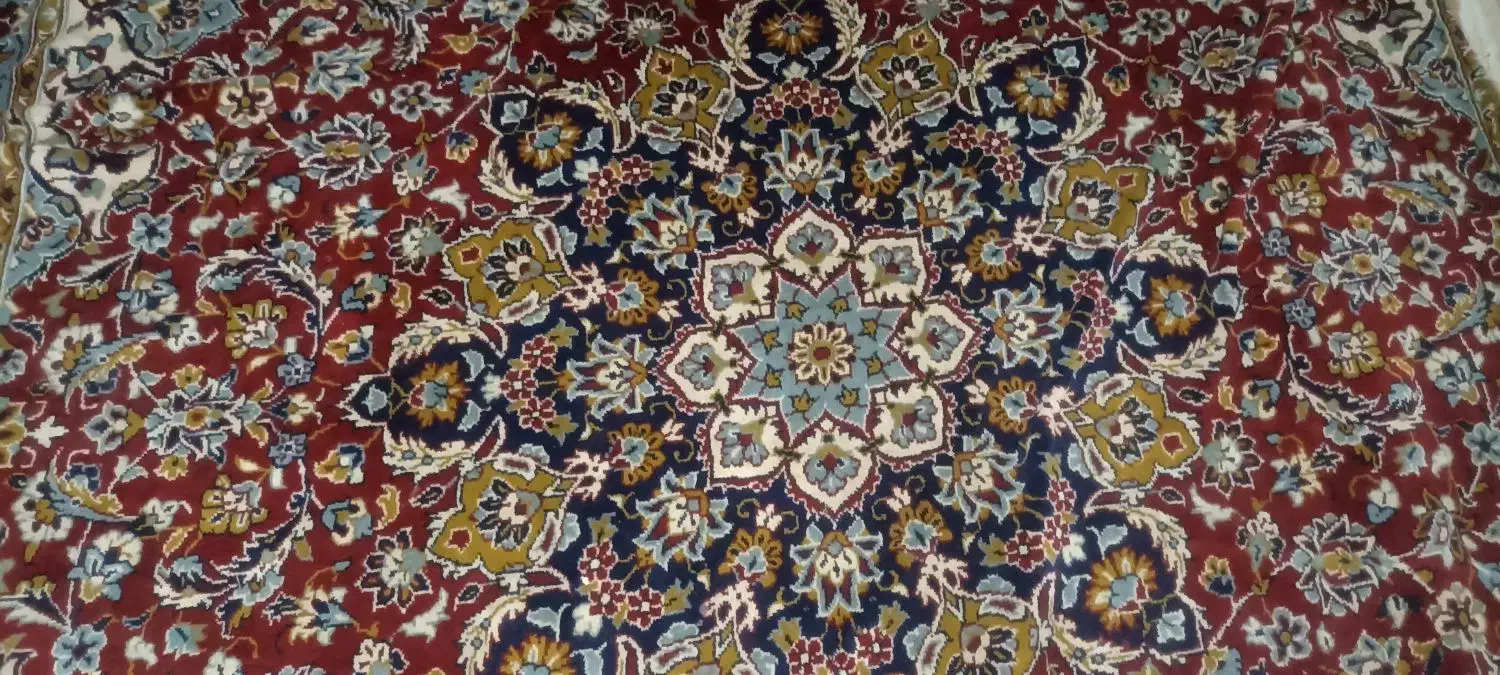 قالی ۱۲ متری|فرش|اهواز, فرهنگ شهر|دیوار