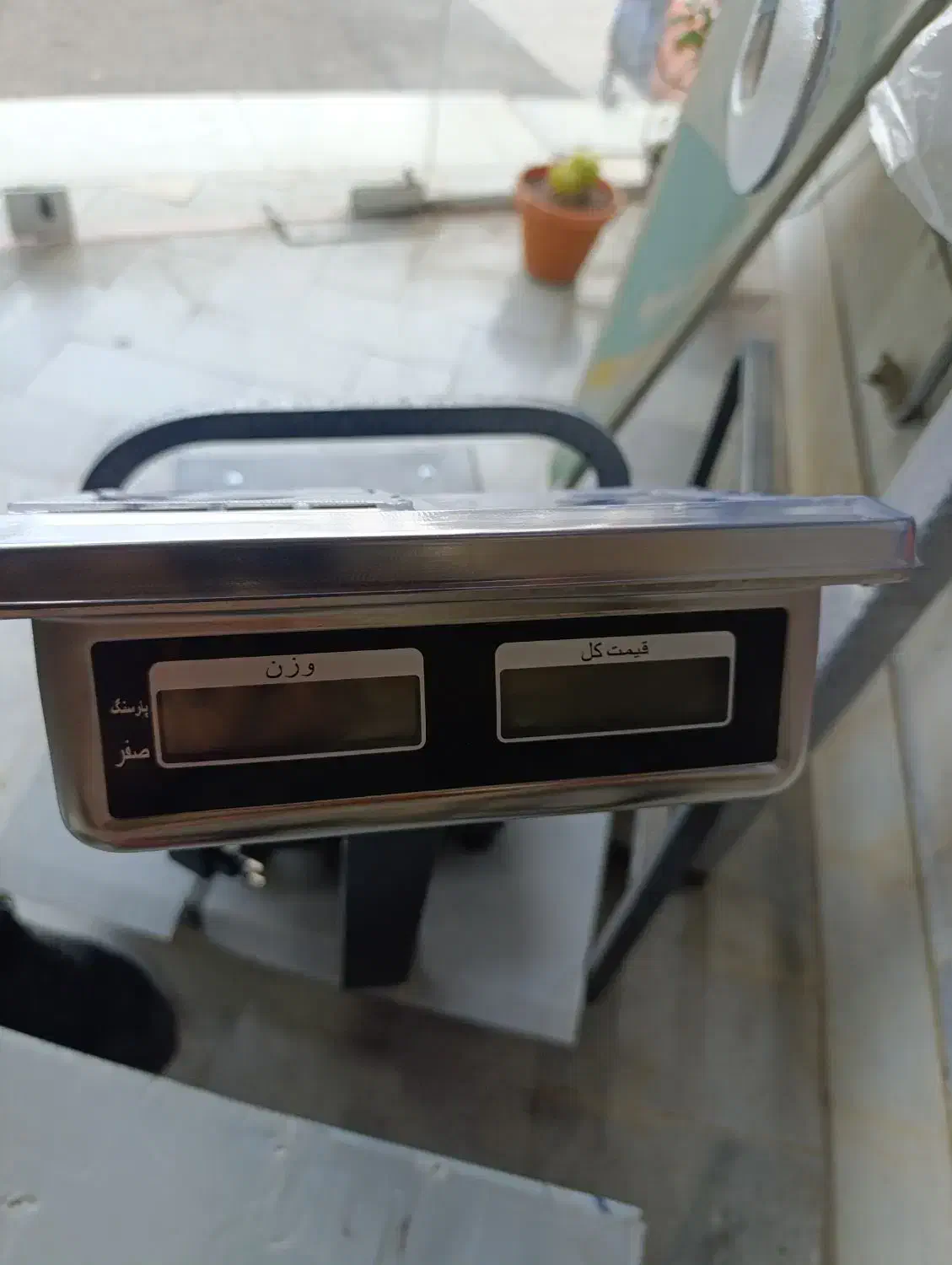 ترازو، باسکول، دیجیتالی فروشگاهی سقفی گرمی و تناژی|فروشگاه و مغازه|قزوین, |دیوار