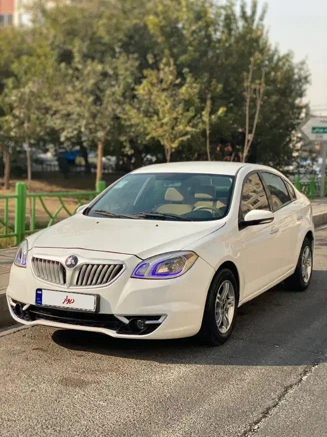 برلیانس H330 مدل ۱۳۹۷ ترخیص ۱۴۰۰|خودرو سواری و وانت|اردبیل, |دیوار