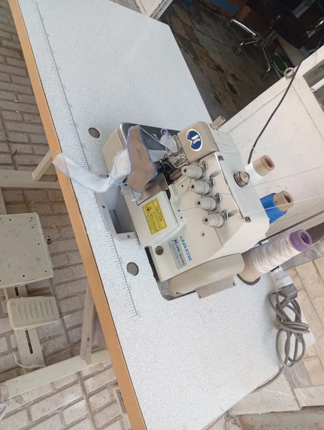 چرخ سردوز ۵نخ جک سرخود|چرخ خیاطی و ریسندگی|کرمانشاه, |دیوار