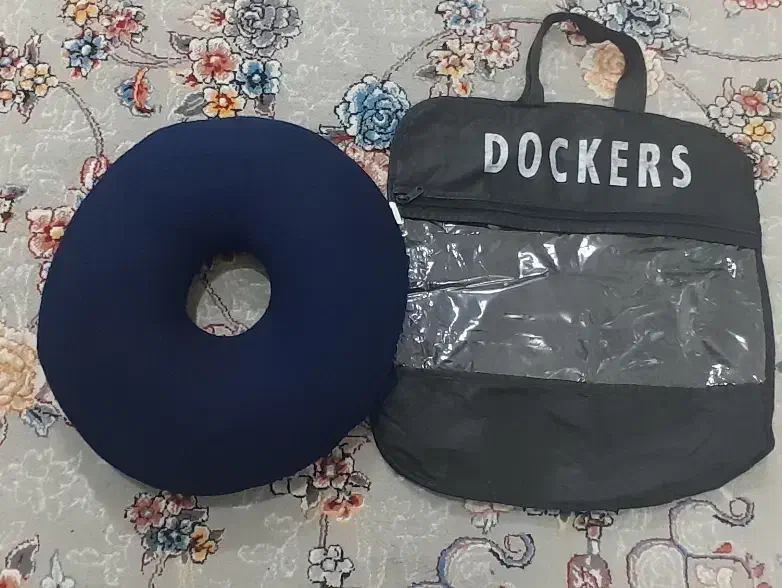 بالشتک ابدو|رختخواب، بالش، پتو|مشهد, خواجه ربیع|دیوار