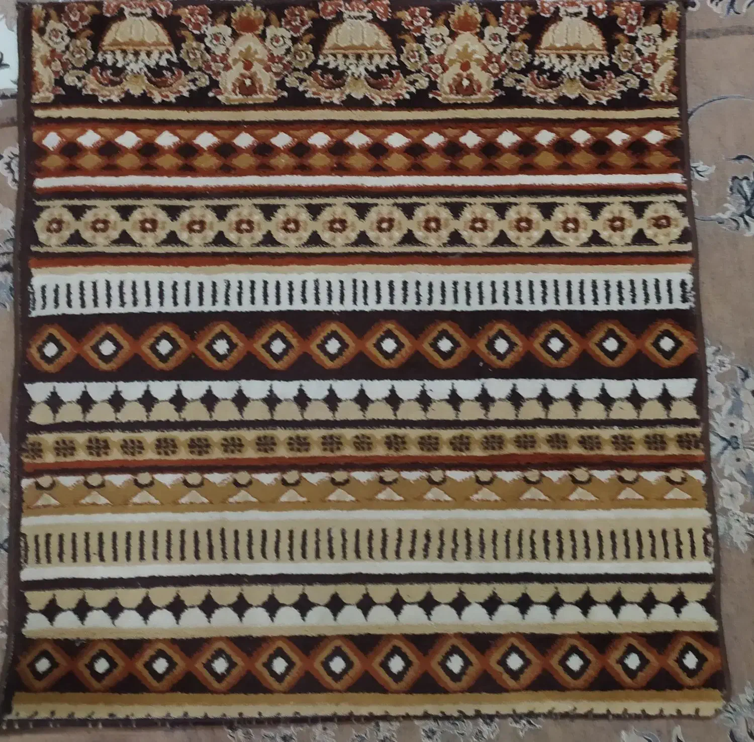 فرش1*1|فرش|شهریار, شهرک وائین|دیوار