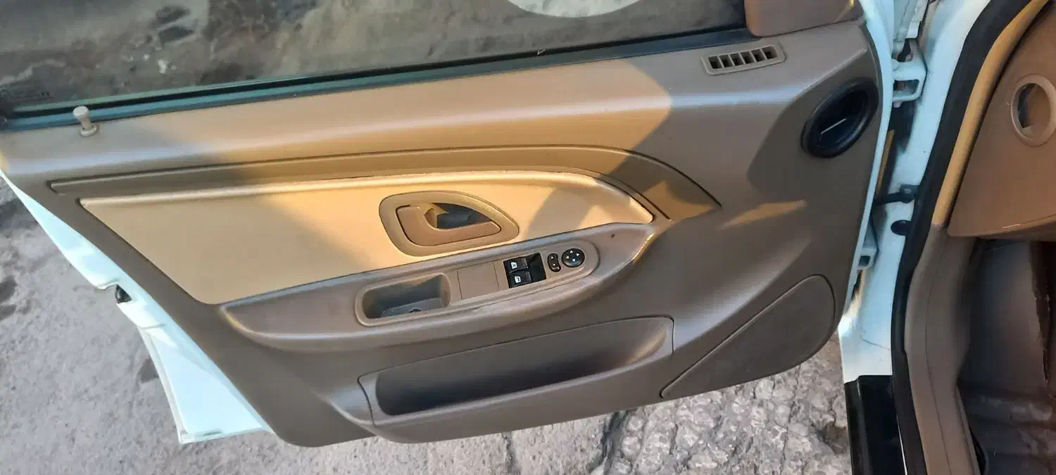 ۴۰۵ تیوفایو  ۹۸ سیمی خرید ماشین تصادفی|خودرو سواری و وانت|اهواز, کمپلو جنوبی|دیوار