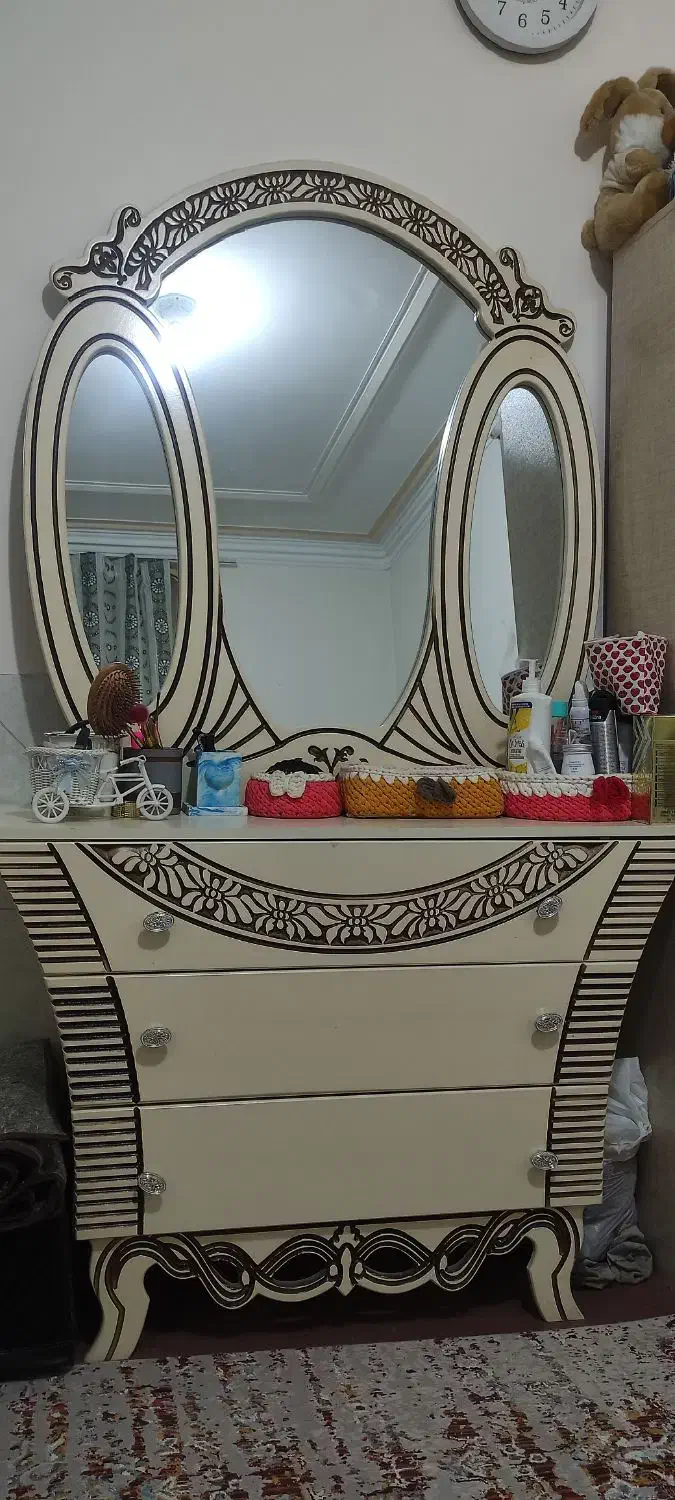 سرویس خواب|تخت و سرویس خواب|سیرجان, |دیوار