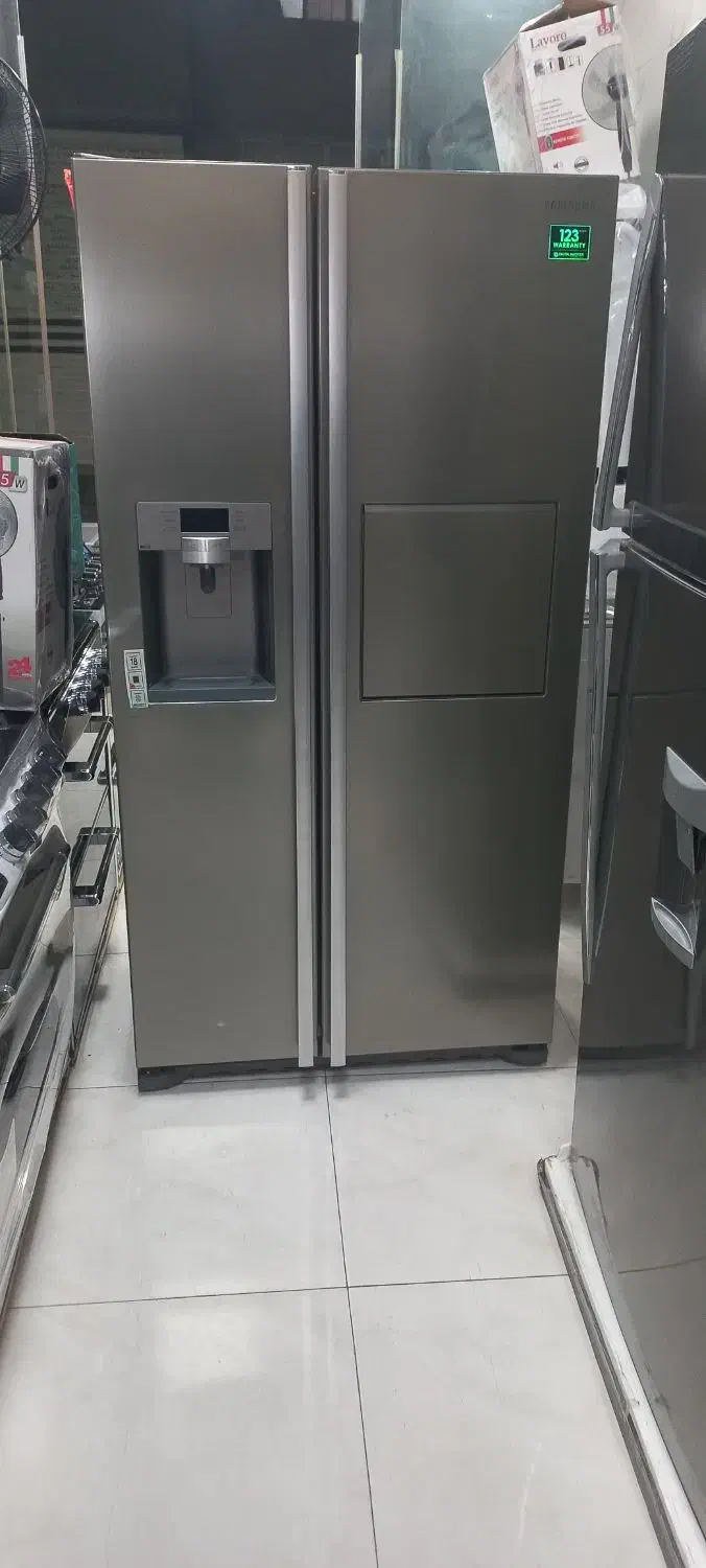 خریدار و فروشنده یخچال ساید نیم|یخچال و فریزر|کرج, کارخانه قند|دیوار