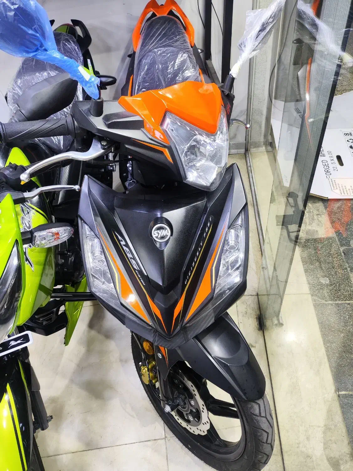 لاکی 185 1404|موتورسیکلت|تهران, شهرک رضویه|دیوار