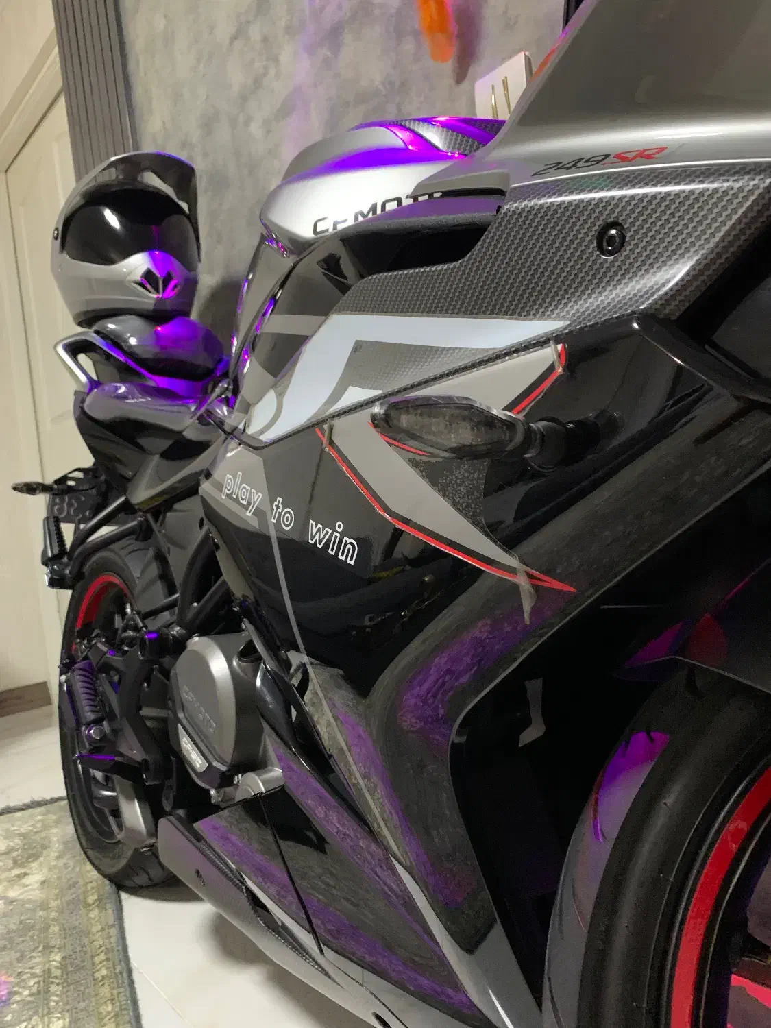 *cf rase*|موتورسیکلت|رشت, کوی طالقانی|دیوار