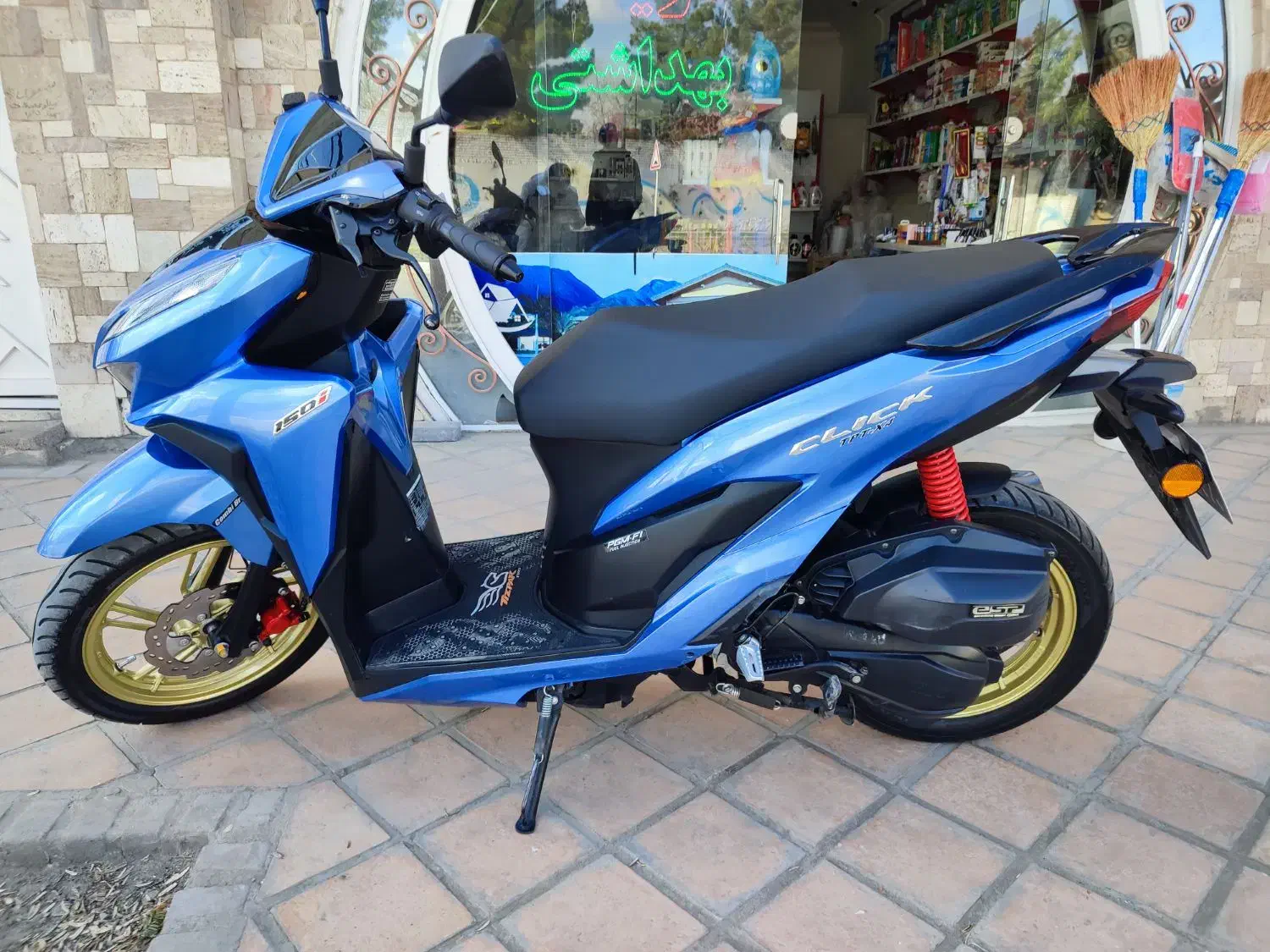 موتور طرح کلیک 150 تیز پر توس سالم و بدون نقص|موتورسیکلت|شاندیز, |دیوار