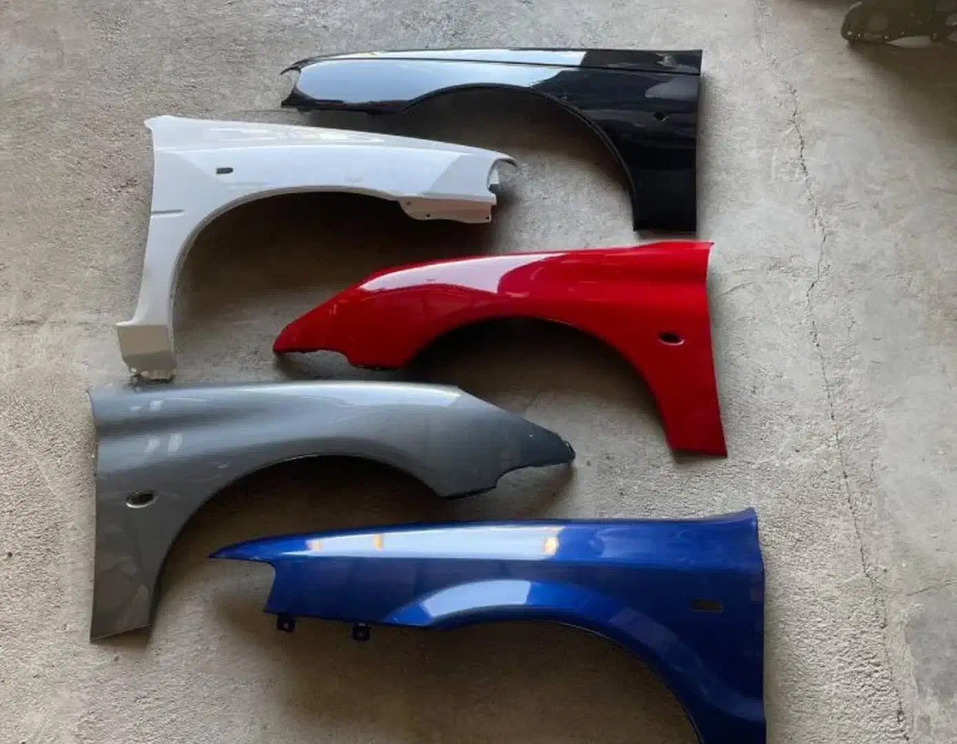 قطعات بدنه خودروهای ایرانی رنگ کوره ای|قطعات یدکی و لوازم جانبی|اصفهان, رسالت|دیوار