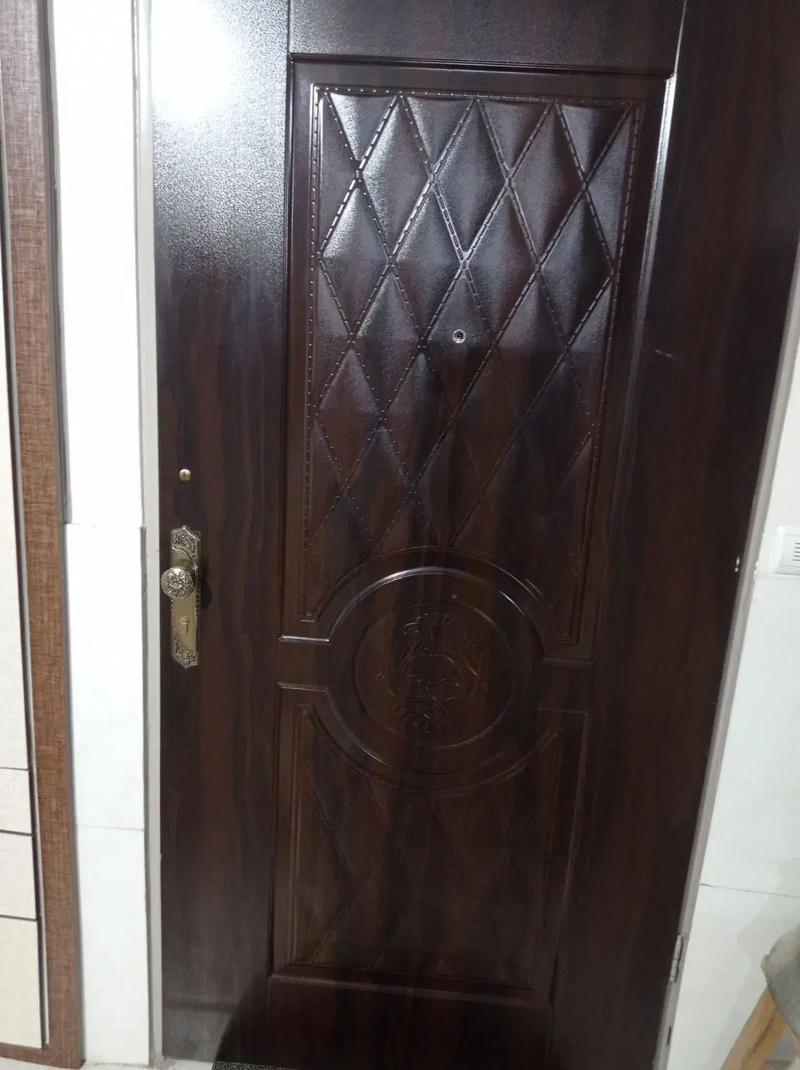 نصاب درب چوبی و کابینت|خدمات پیشه و مهارت|پاکدشت, پاکدشت (مامازند)|دیوار