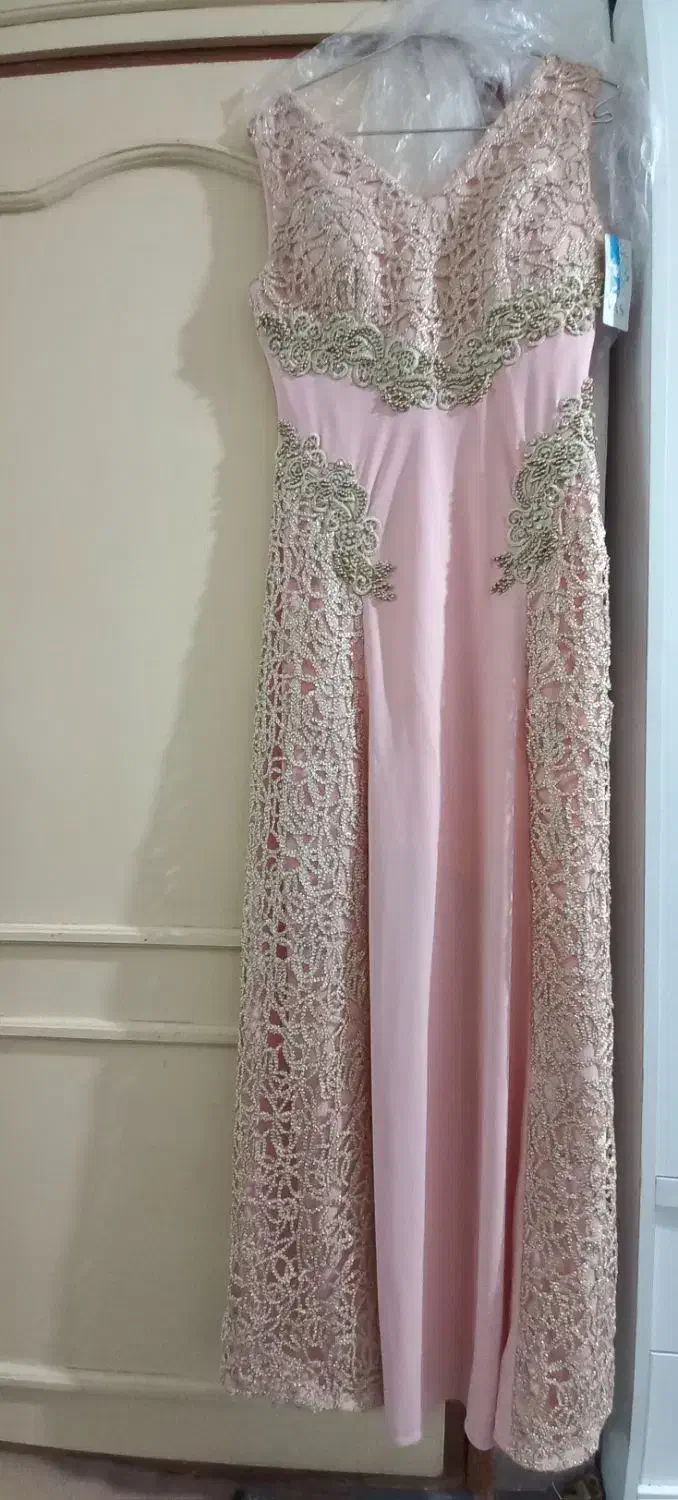 پیراهن مجلسی|لباس|لاهیجان, کوی خزر|دیوار