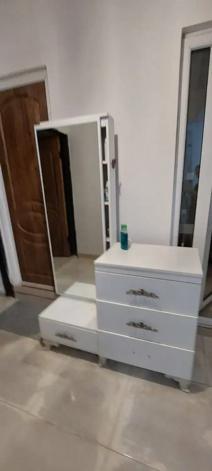 کمد و اینه|جاکفشی، کمد، دراور|نوشهر, |دیوار