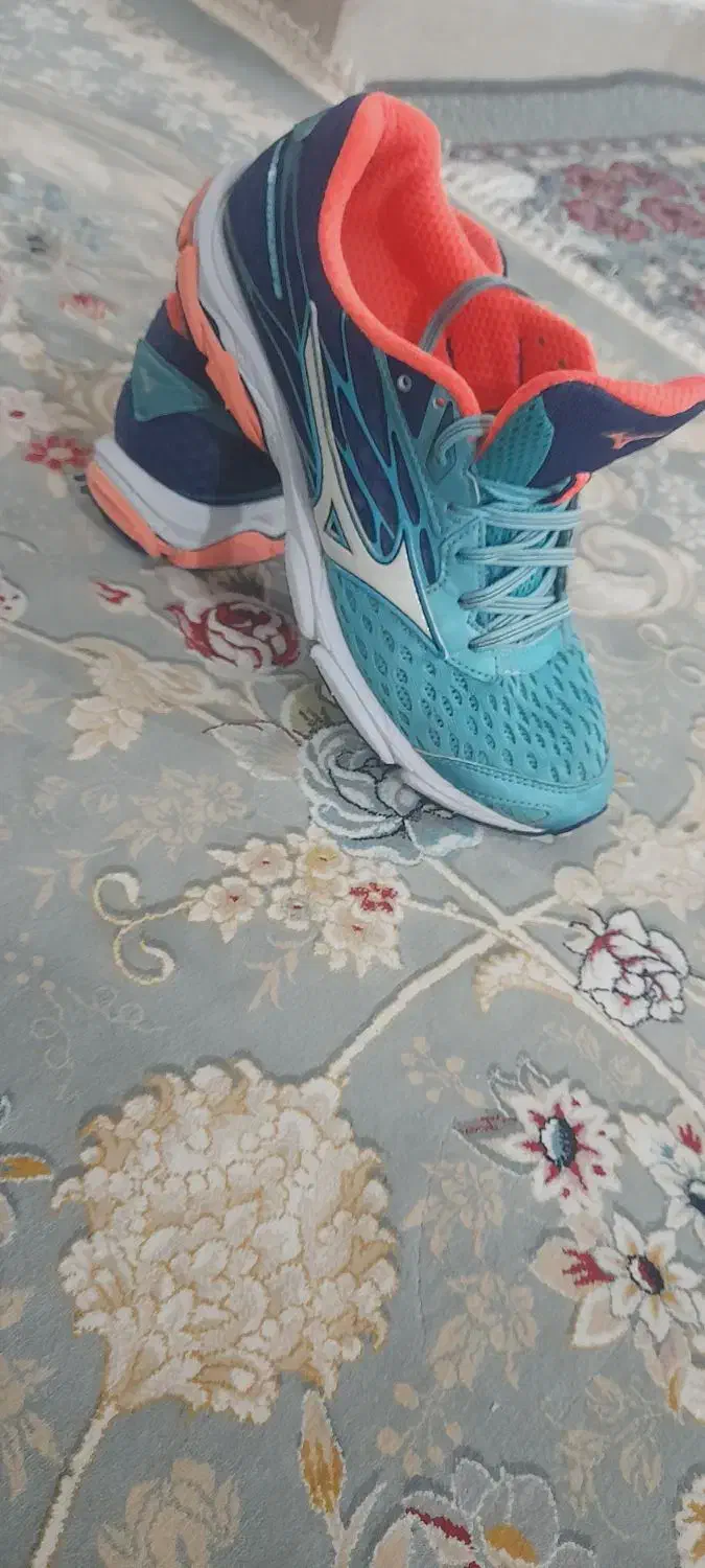 کتونی|کیف، کفش، کمربند|خرم‌آباد, |دیوار