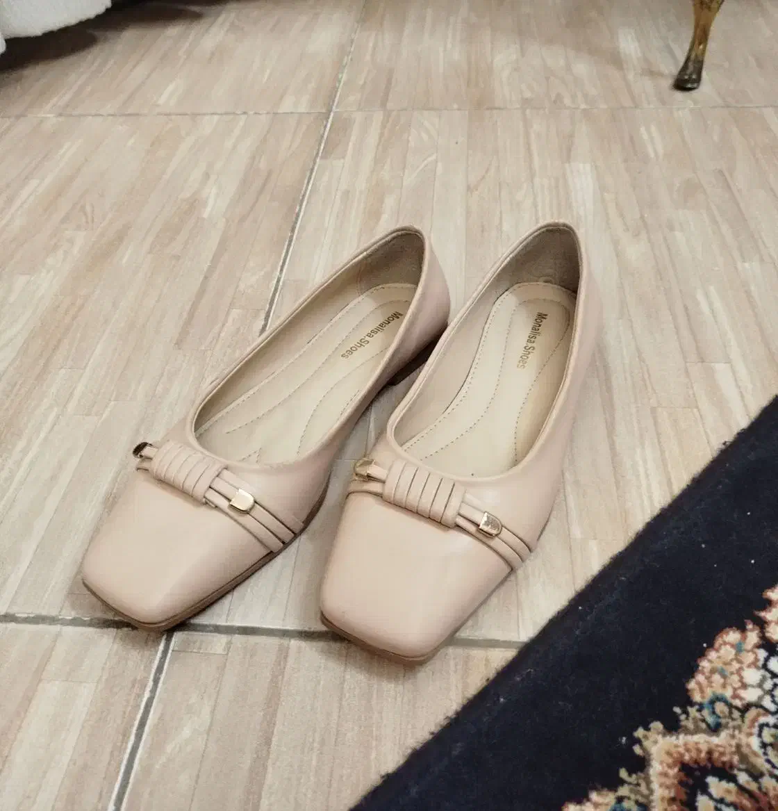 کفش|کیف، کفش، کمربند|ورامین, ورامین|دیوار