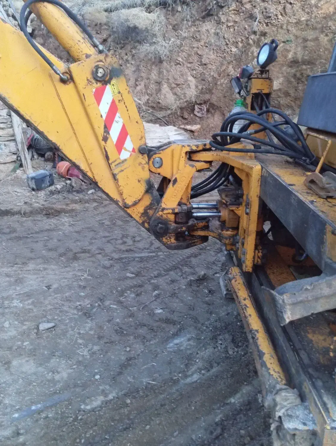 بیل بکو مدل 87|خودرو سنگین|مهاباد (آذربایجان غربی), |دیوار