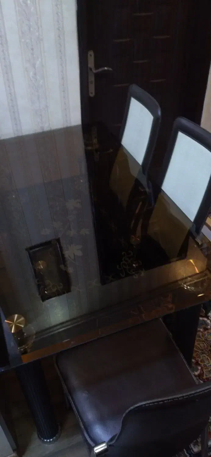 میزنهارخوری ۴نفره|میز و صندلی غذاخوری|رشت, جانبازان|دیوار