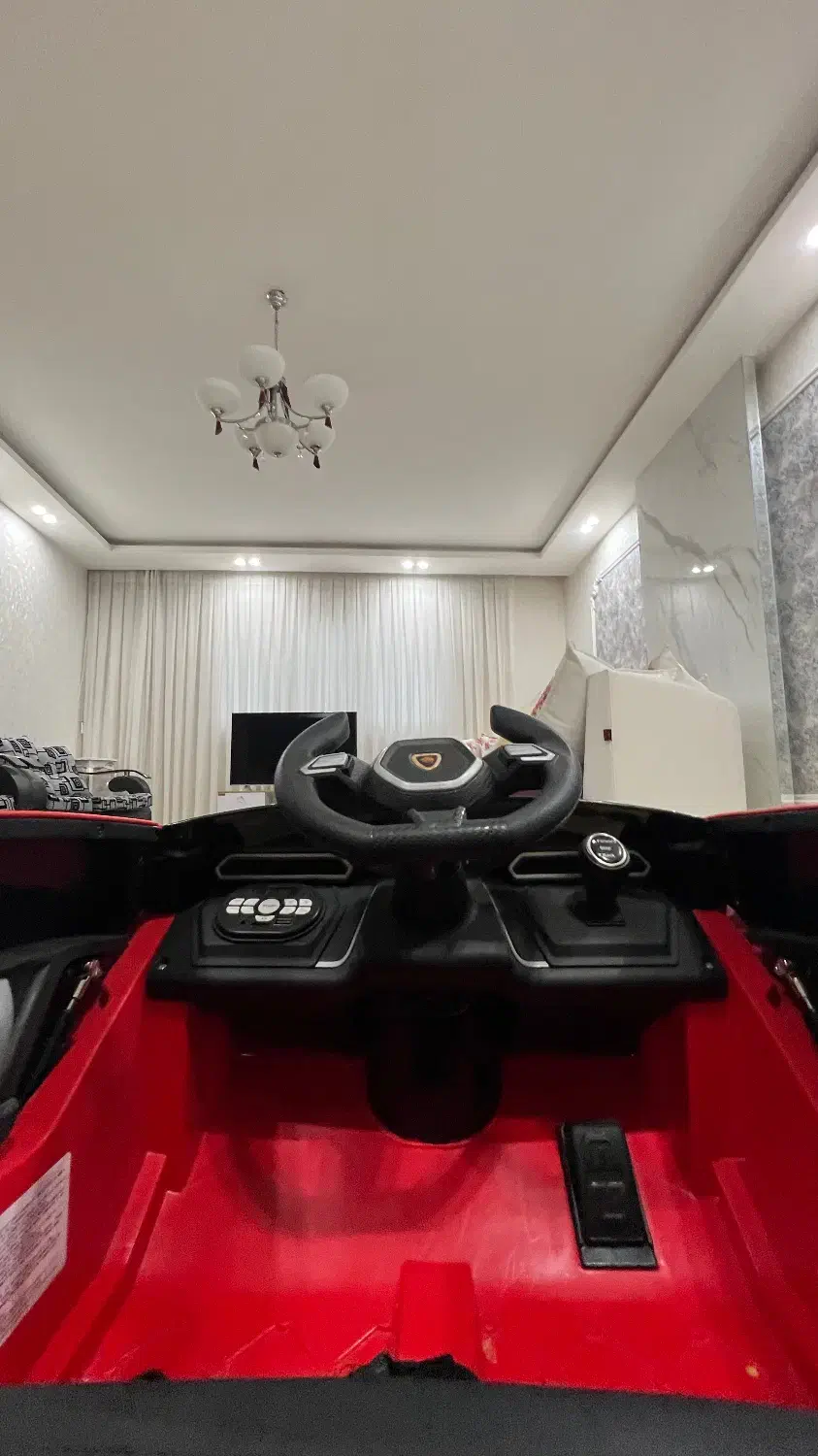 ماشین شارژی کودکان|اسباب‌بازی بچه|مشهد, دانشجو|دیوار