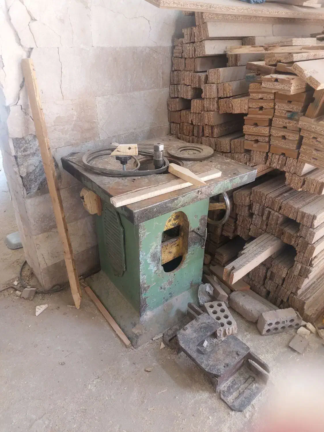 اره فلکه سایز۸۰ و اره تیز کن نو نو وفرز کارکرده|ماشین‌آلات صنعتی|نیشابور, طالقانی|دیوار