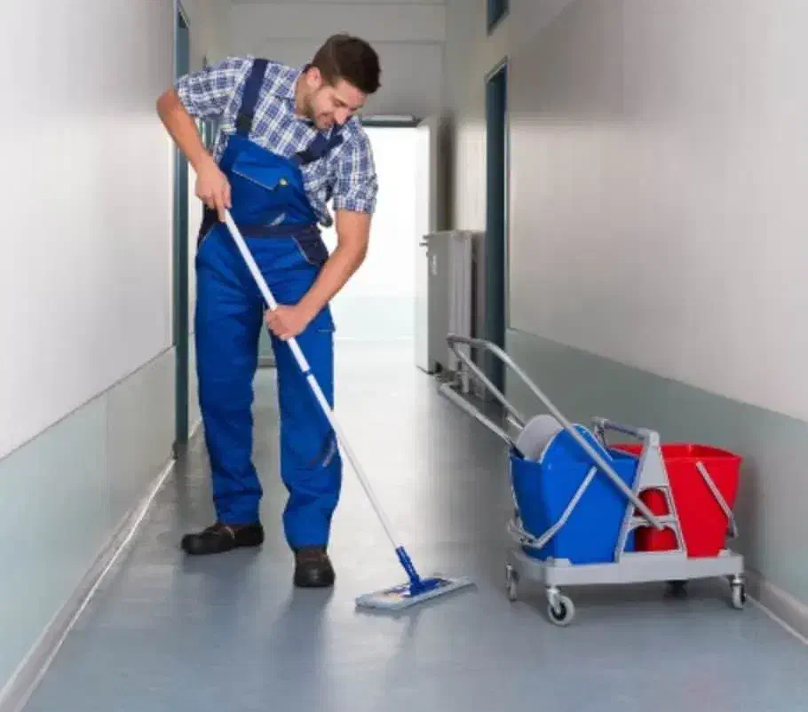 خدمات نظافت حرفه‌ای منزل با تضمین کیفیت وقت اقا|خدمات نظافت|کرمانشاه, |دیوار