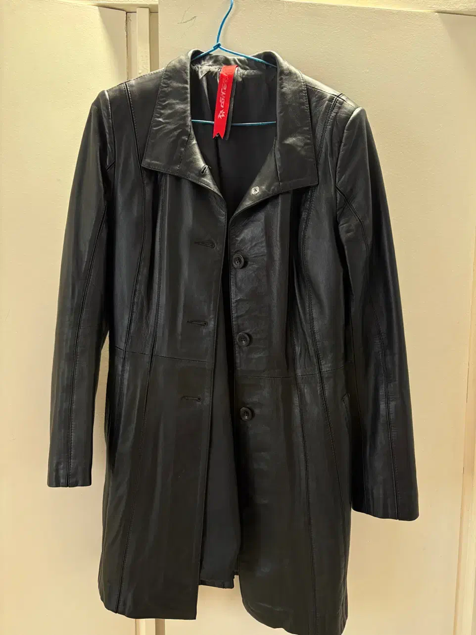بارانی بلند  چرم  زنانه برند نوین چرم|لباس|تهران, پونک|دیوار
