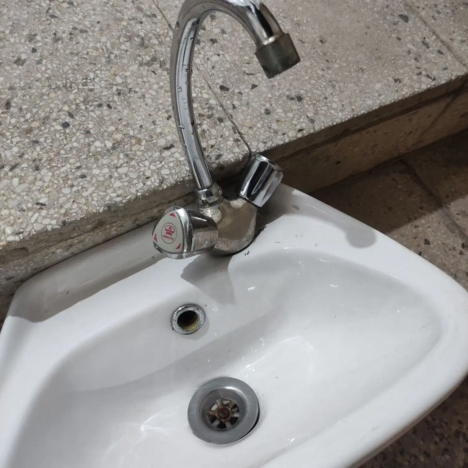 شیرآلات|لوازم سرویس بهداشتی|خرمآباد, |دیوار