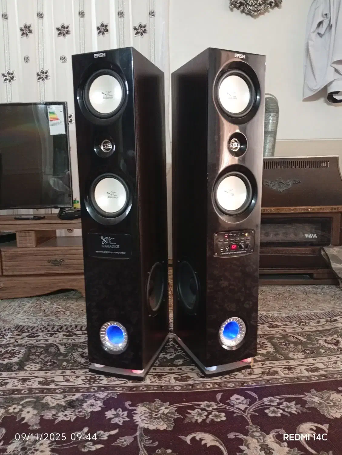 اسپیکر دوقلو|سیستم صوتی خانگی|شیراز, شهرک مفتح|دیوار