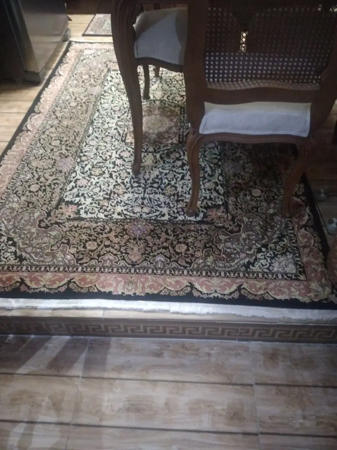 فرش ماشینی ۴متری همراه با دوعدد پادری|فرش|فردیس, فردیس|دیوار