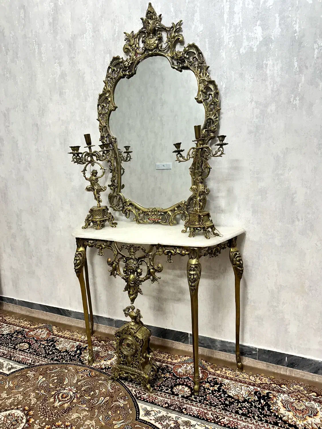 آیینه شمعدان  ساعت|آینه|نسیم‌شهر, |دیوار