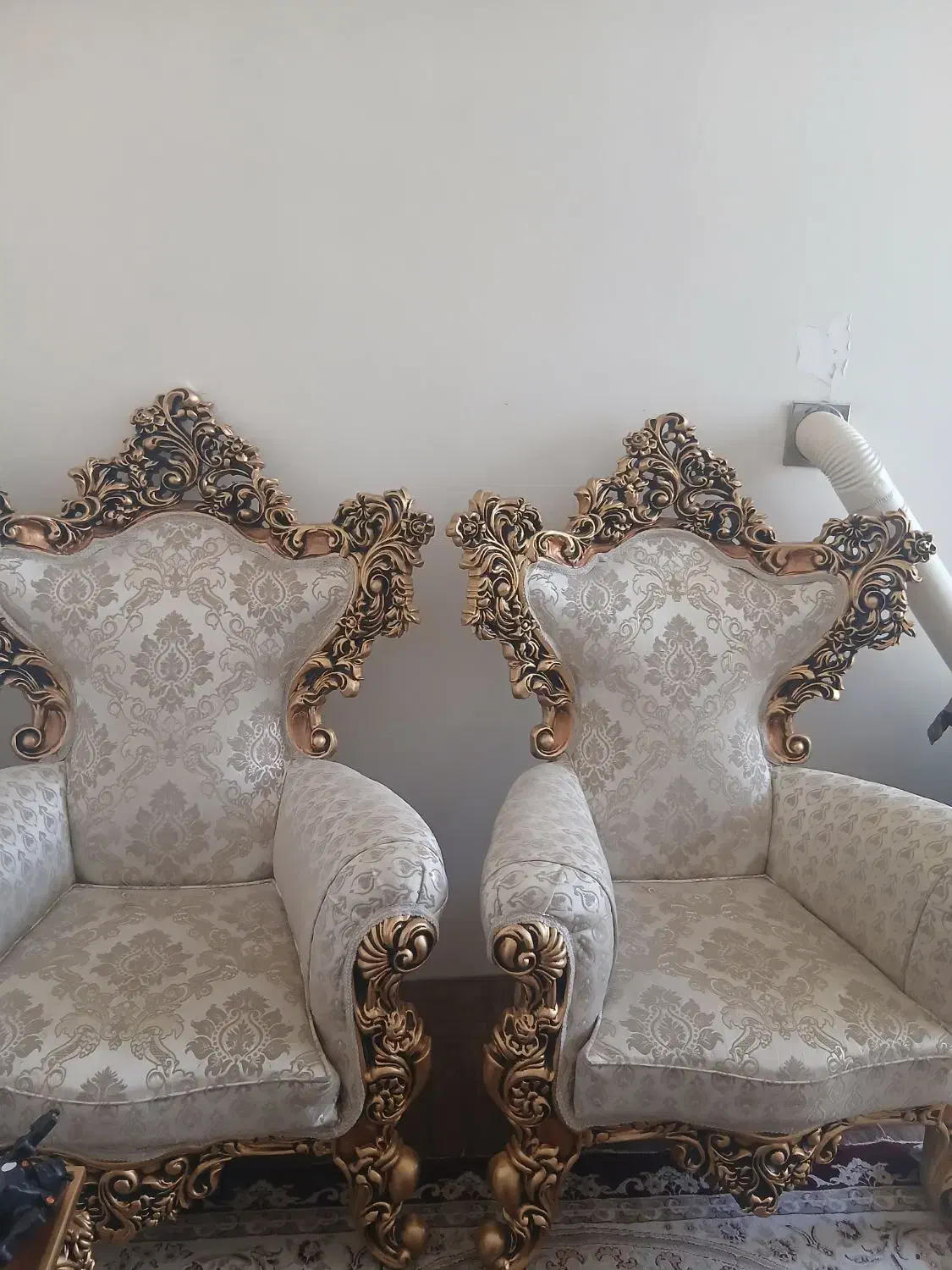 مبل در حد نو|مبلمان خانگی و میز عسلی|هریس, |دیوار