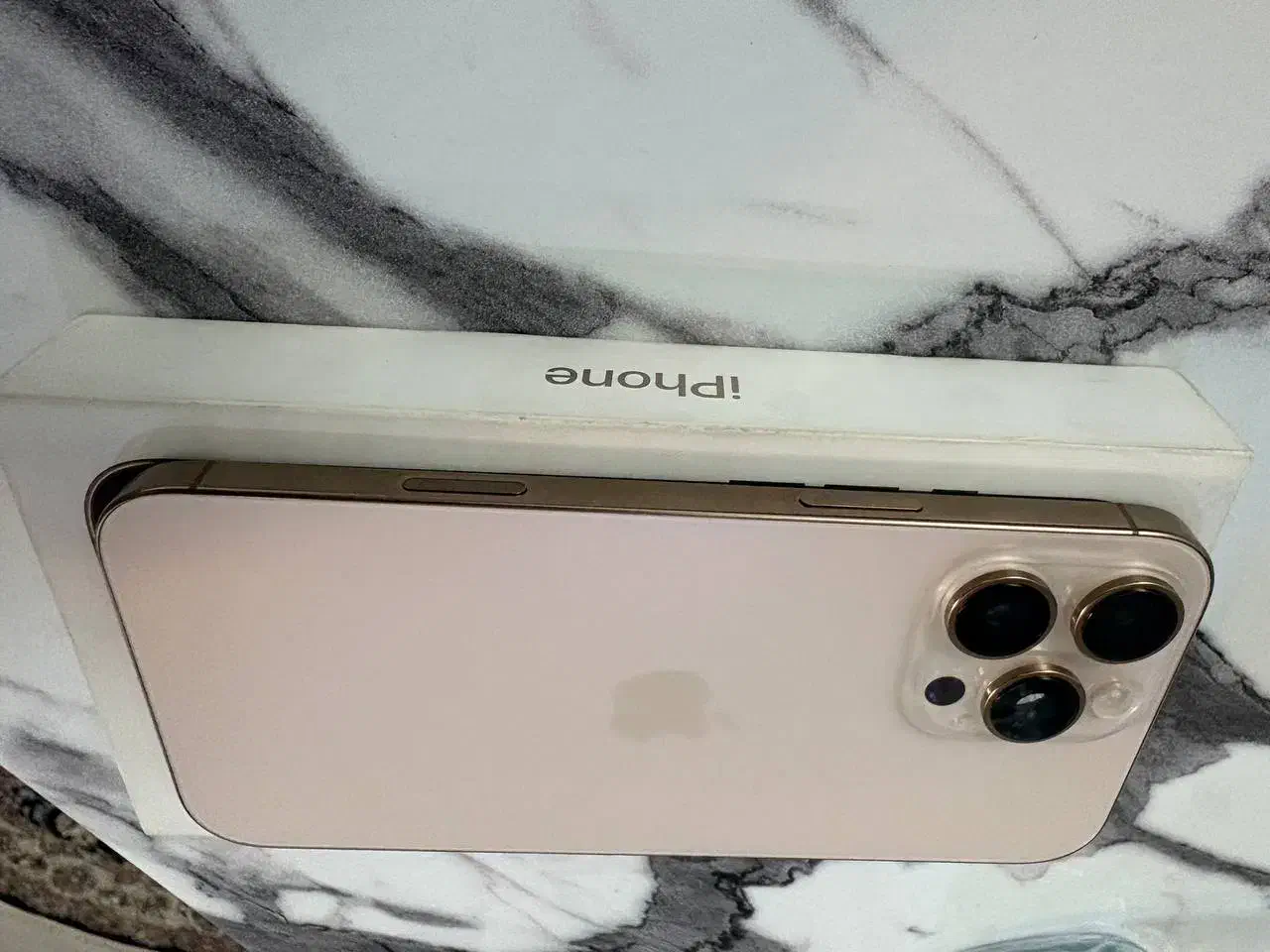 اپلiPhone16 Promaxبا حافظهٔ۲۵۶ گیگابایت ایفون۱۶مکس|موبایل|تهران, سعادت‌آباد|دیوار