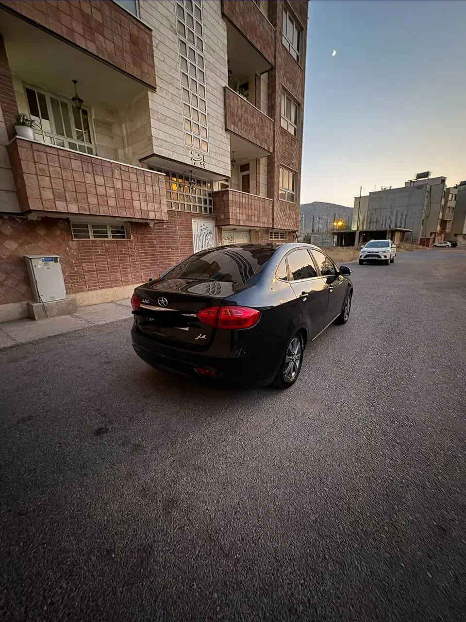 jac j4|خودرو سواری و وانت|شیراز, قدوسی شرقی|دیوار