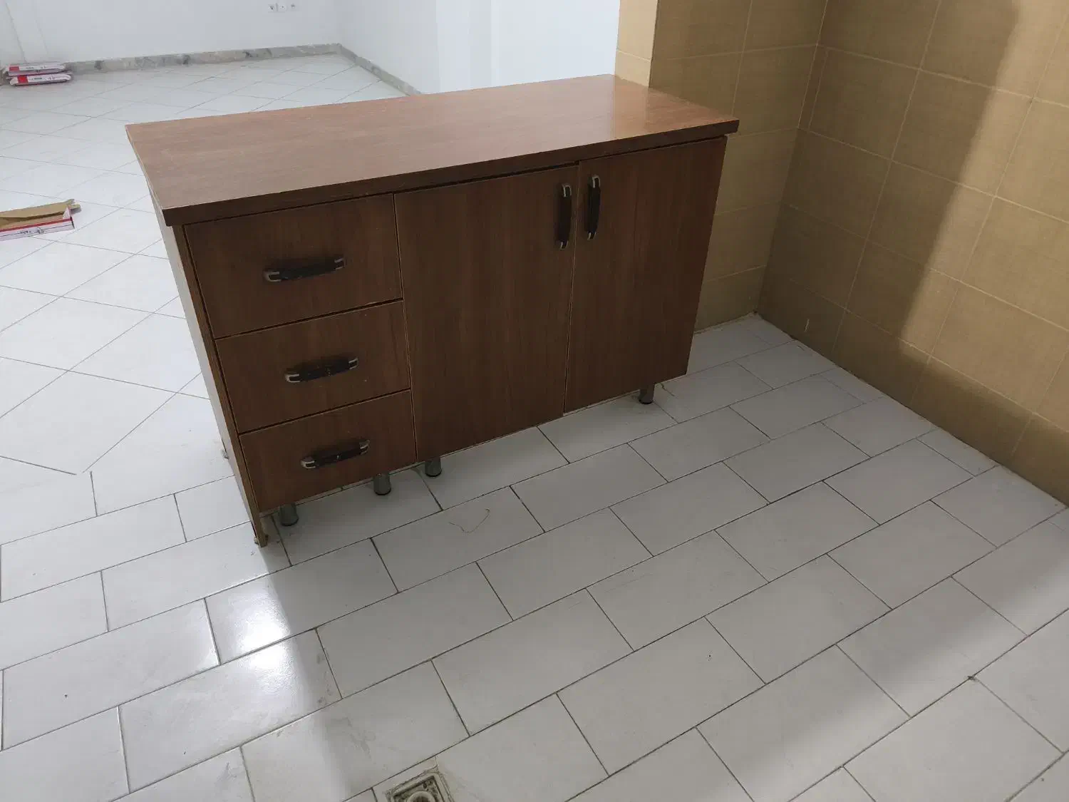 کابینت دست دوم تمیز mdf|مصالح و تجهیزات ساختمان|محمدشهر, شهرک نگین|دیوار