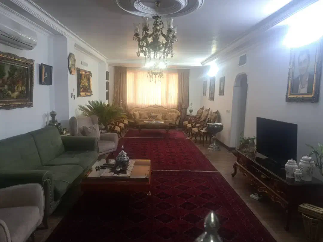 اوایل بسیج دو140بنا دوخواب فول مستقل میباشد|اجارهٔ آپارتمان|ساوه, |دیوار