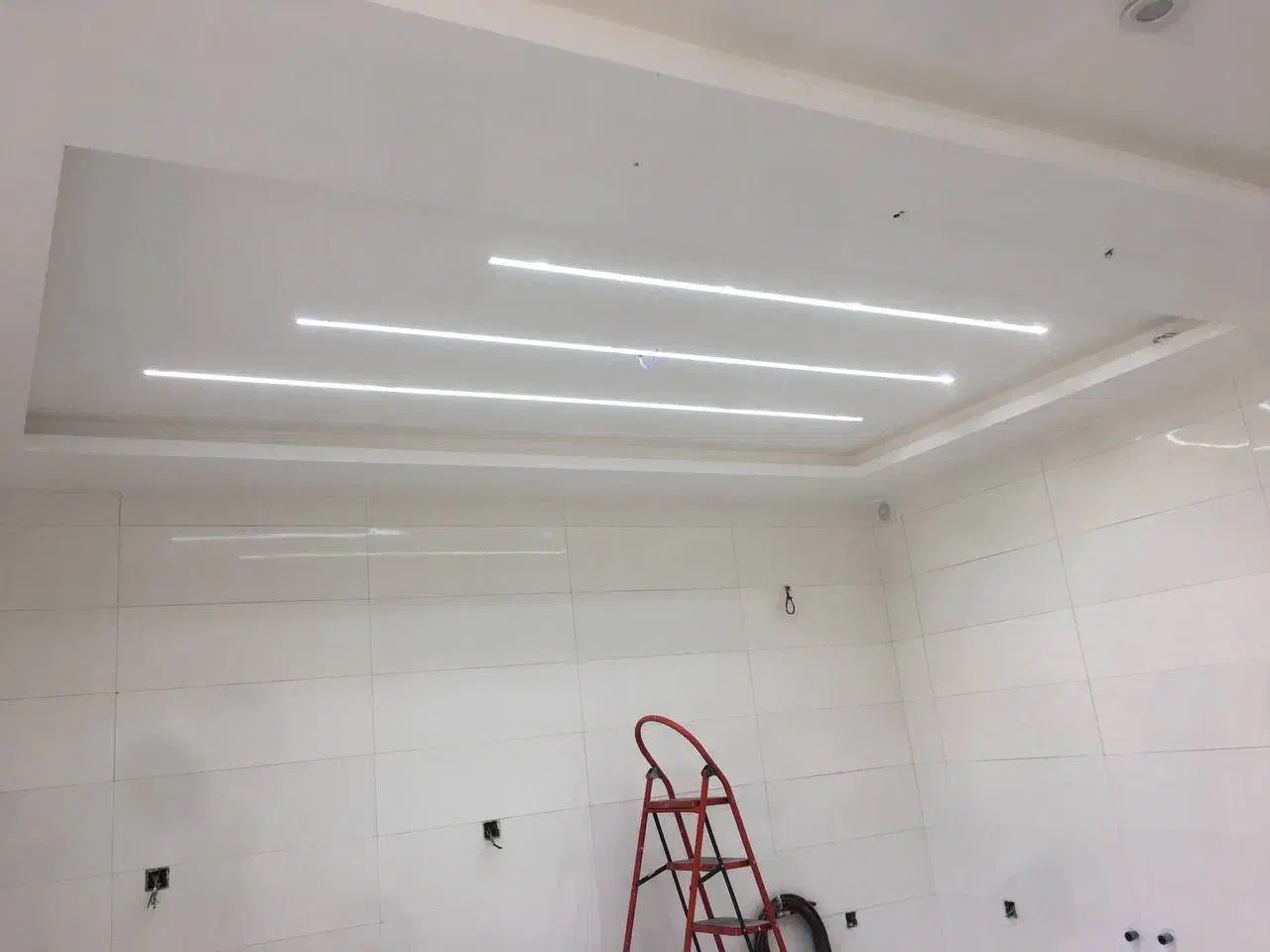 گچ کاری و گچبری و کاشی و سرامیک کاری|خدمات پیشه و مهارت|جوانرود, |دیوار