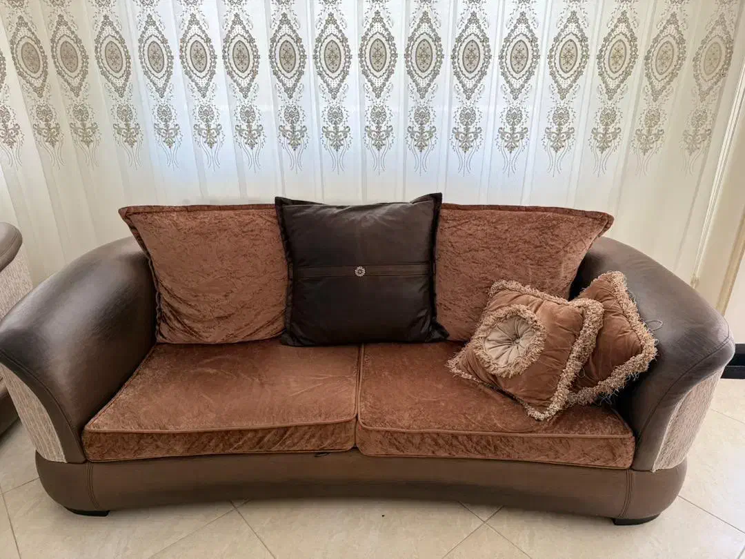 مبلمان|مبلمان خانگی و میز عسلی|اهر, |دیوار