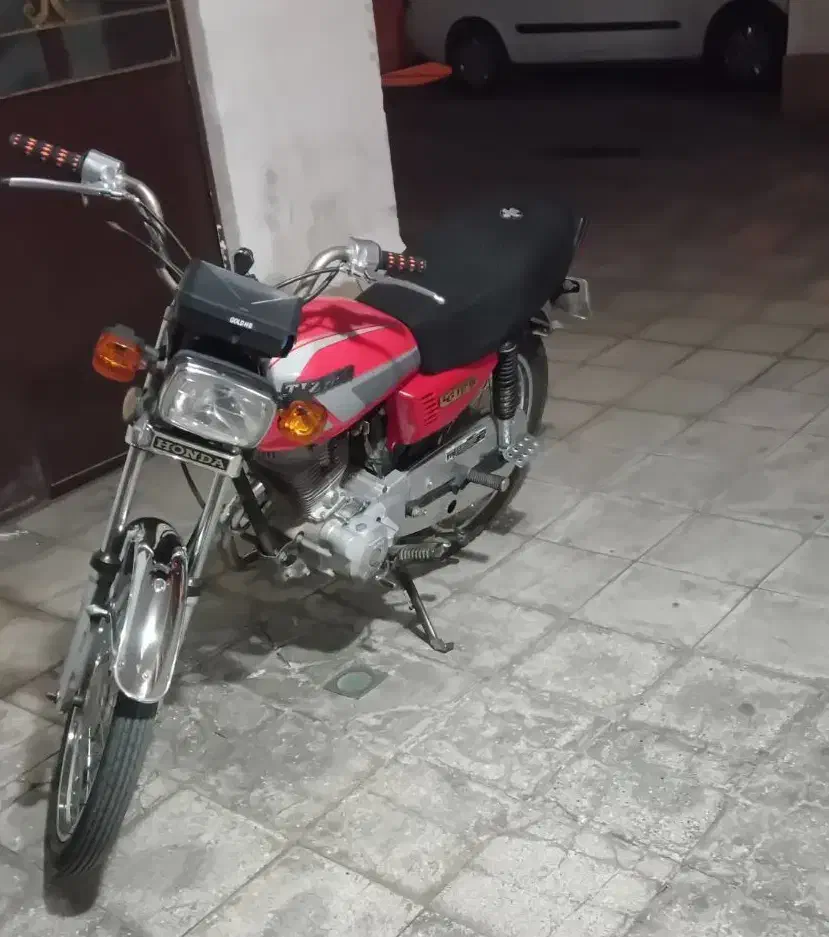 هندا ۱۲۵ مدل ۸۸|موتورسیکلت|سمنان, |دیوار